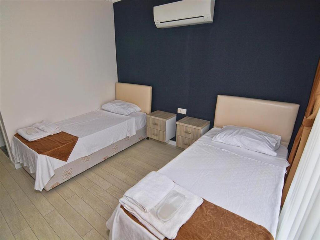 Airport Guelluek Otel Milas ภายนอก รูปภาพ